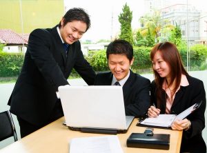 Giới thiệu việc làm cho thực tập sinh